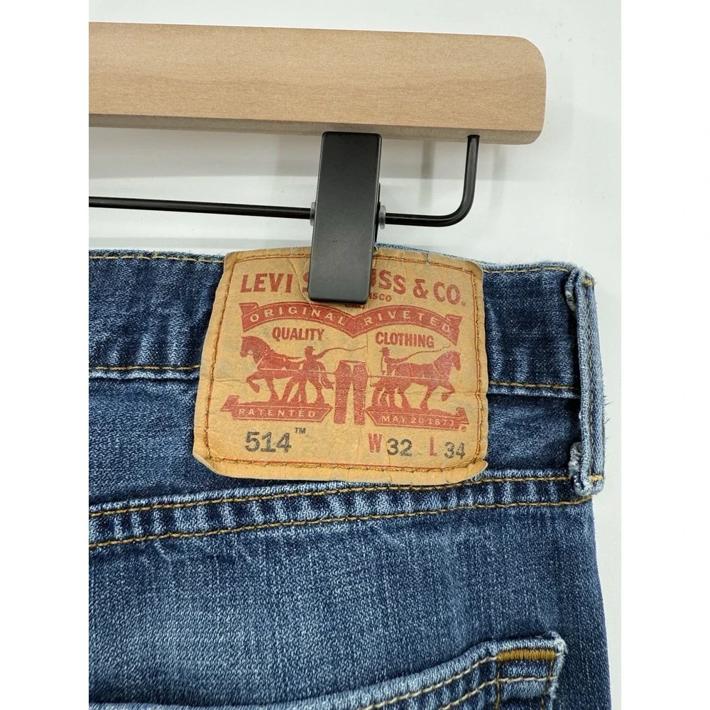 Levis 514 Jeans Men 32x34 Blue Straight Fit Distressing American Denim‎ Pants